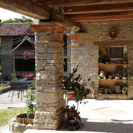 Agriturismo Casteldardo Venkovský dům
